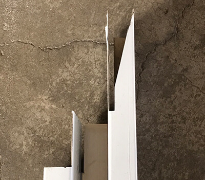 鐵捲門柱(彎軌上端切角)